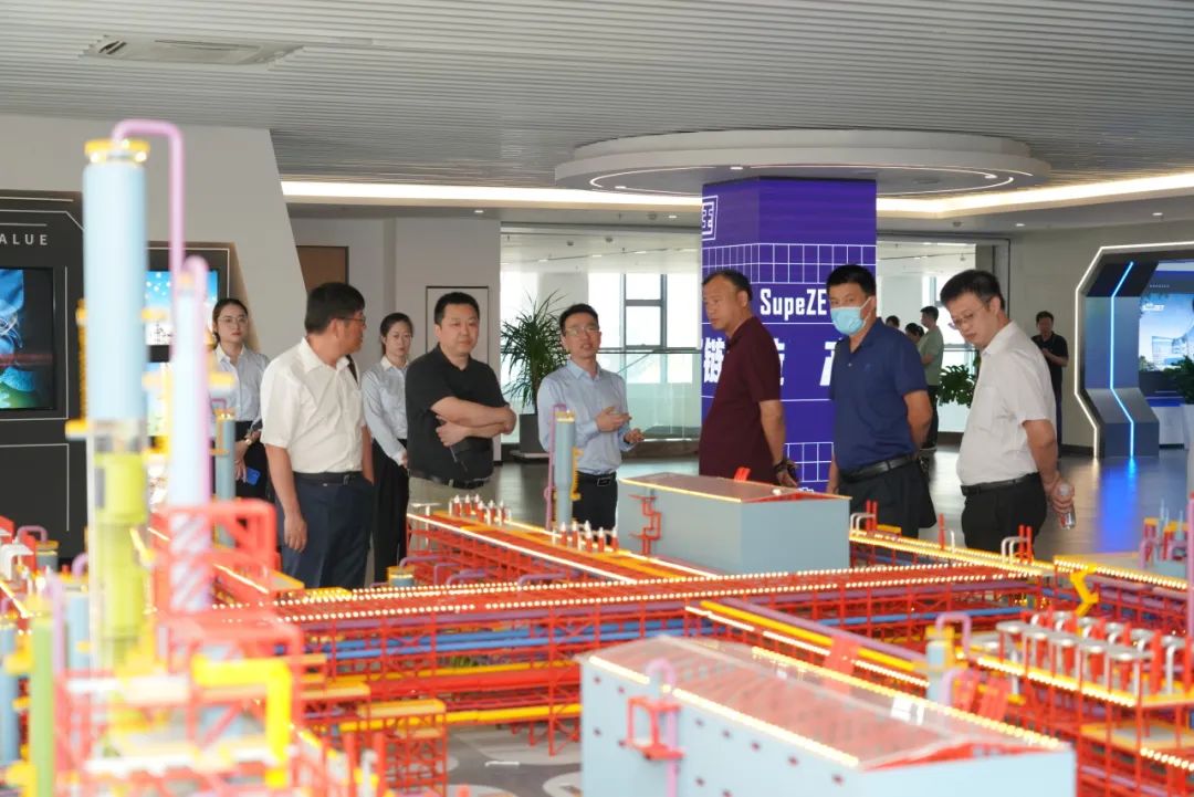 新能源 新动力 新未来|z6com·尊龙股份“动力与能源产业集群”圆桌座谈会顺利召开