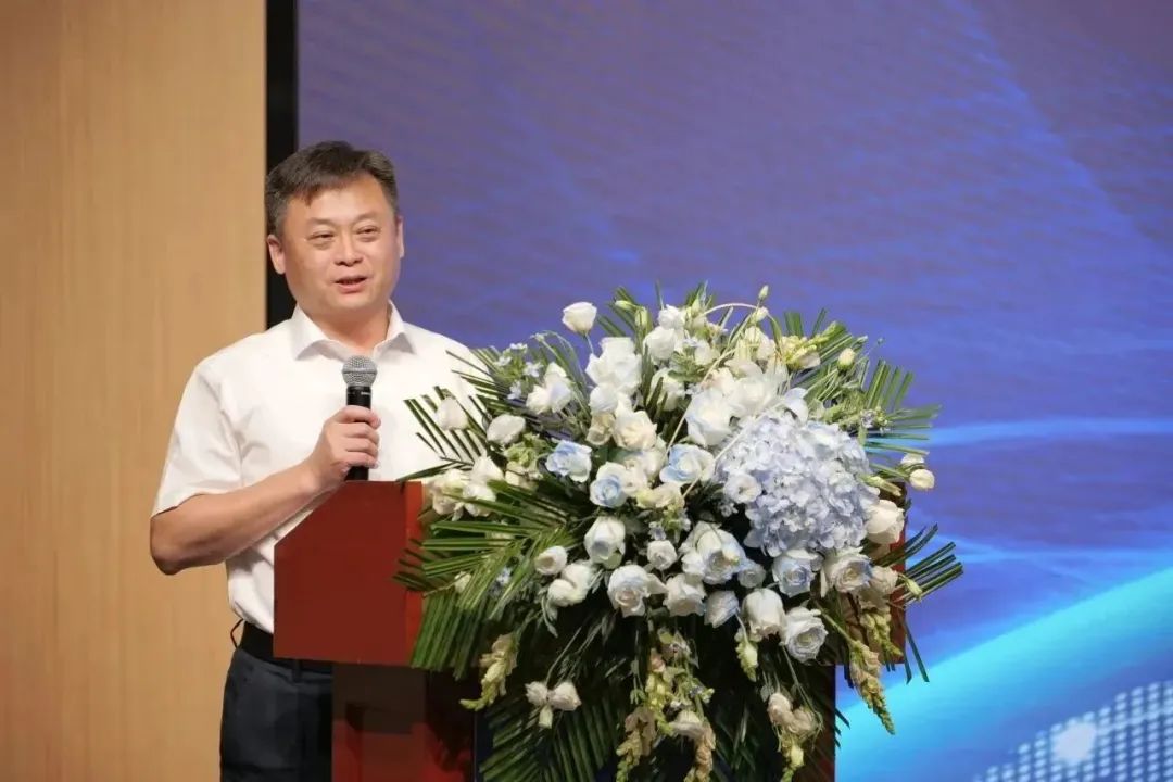 新能源 新动力 新未来|z6com·尊龙股份“动力与能源产业集群”圆桌座谈会顺利召开